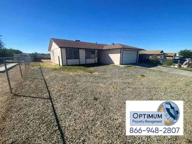 Photo - Charming 3-Bedroom Home with Large Backyar...