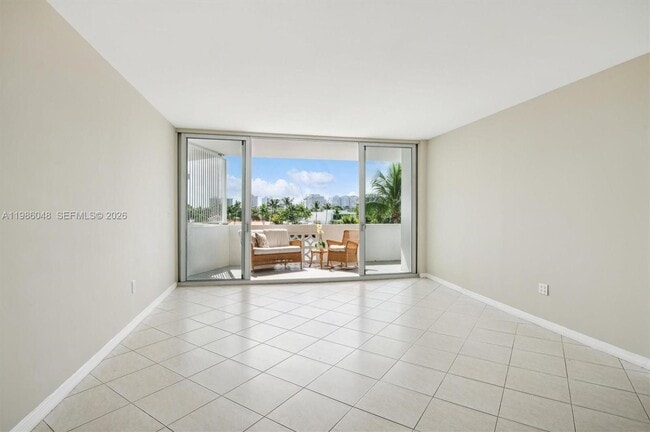 Photo - 9101 E Bay Harbor Dr Unit 404