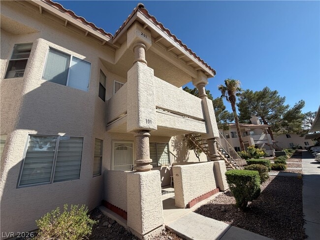 Photo - 920 Rockview Dr Unidad 101
