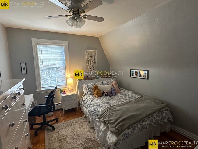 Photo - 135 Nonantum St Unit 1