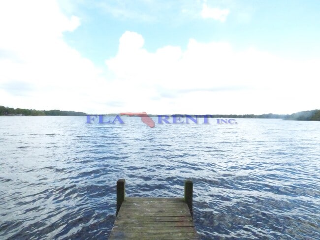 Building Photo - CUTE!  2 BED / 2 BATH CONDO (CASSELBERRY)