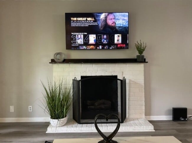 Photo - 2116 Hobbs Rd Unit M5