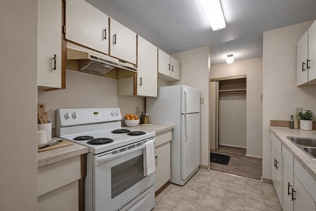 Photo - Stirling Place