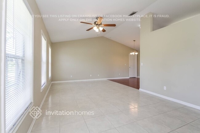 Photo - 2135 SW 4th Ave