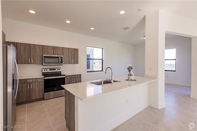 Building Photo - 5662 Argento Dr Rental