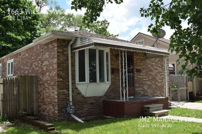 Photo - 1663 Wilson Ave