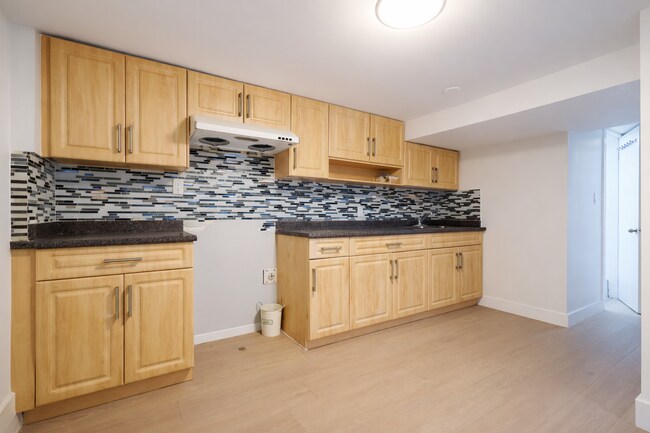 Photo - 2329 Mouldstade Rd