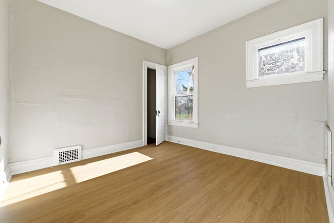 Photo - 13806 Coit Rd Unit Lower