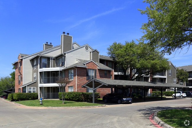 Building Photo - Tenison at White Rock