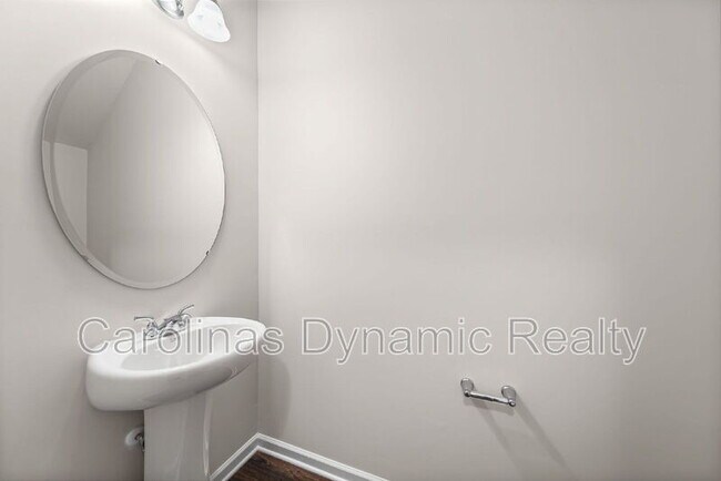 Photo - 3200 Polk and White Rd Unit B