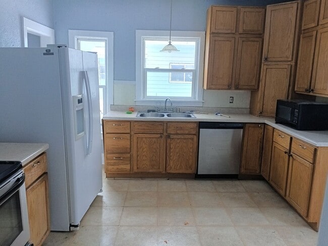 Photo - House Available for Rent