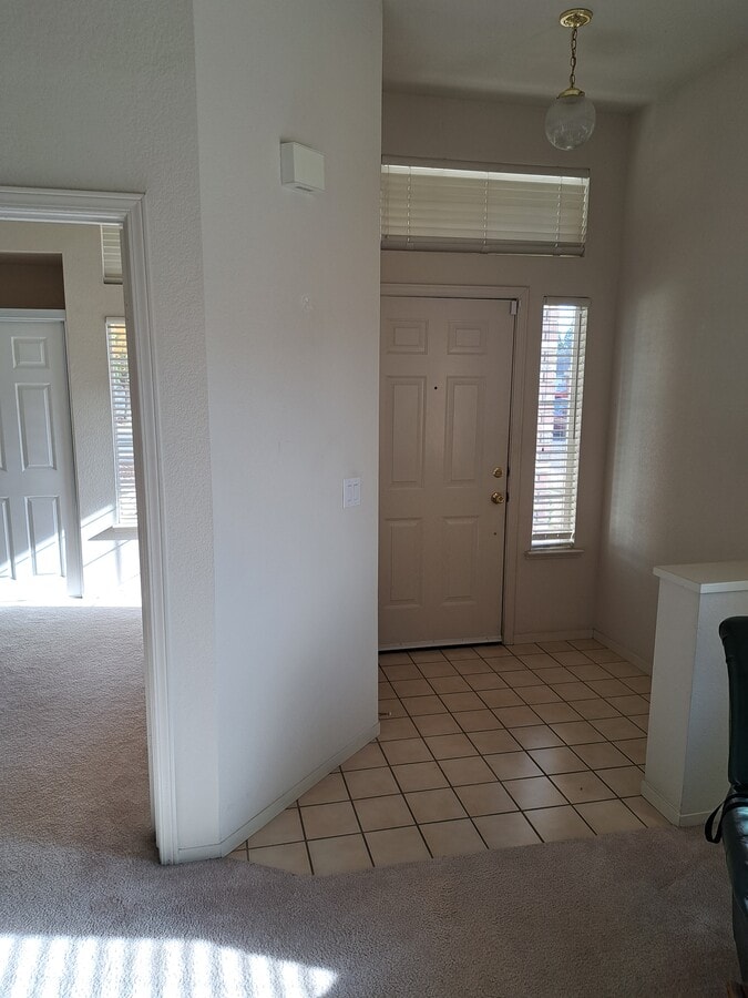 Photo - 985 Tokay Pl Casa