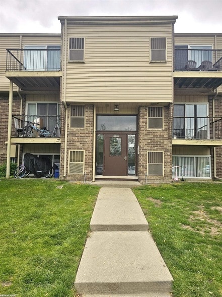 Photo - 38255 Fairway Ct Condo