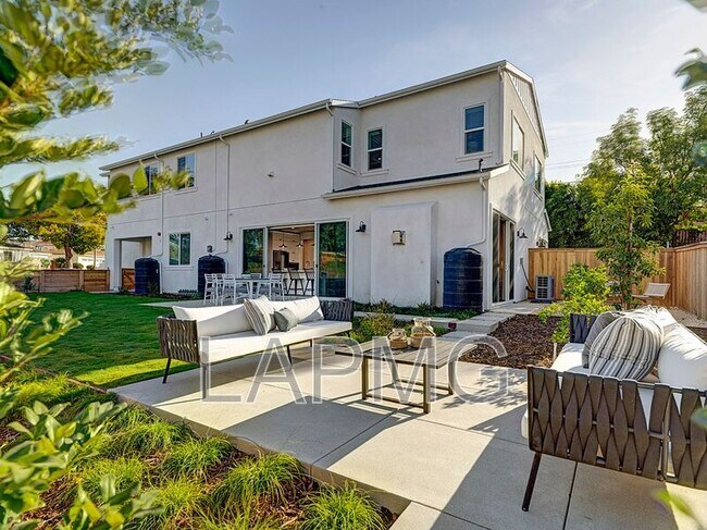 Photo - 5600 W 78th St Condo Unit 5600