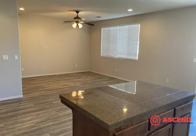 Photo - Alluring Home In Rosedale Area!