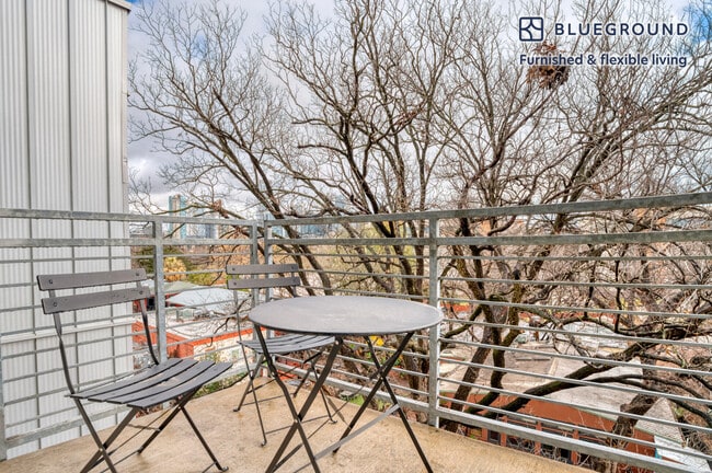 Photo - 1717 Toomey Rd Unit FL5-ID167