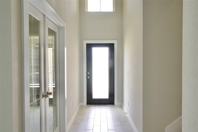 Photo - 3207 Tilley Dr
