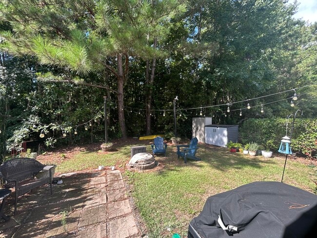Photo - 1525 Royal Colony Rd