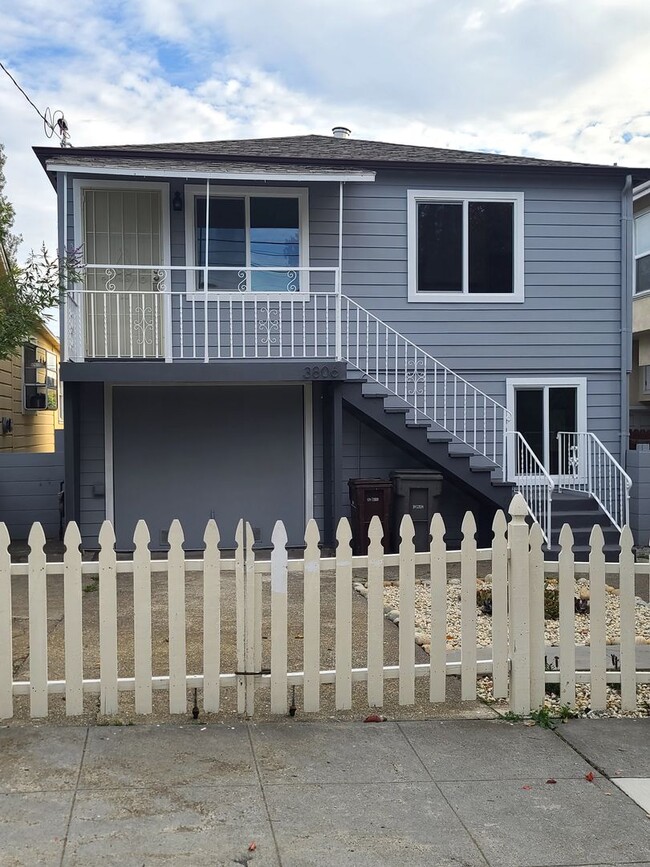 Building Photo - 3806 Patterson Ave Unit B Rental