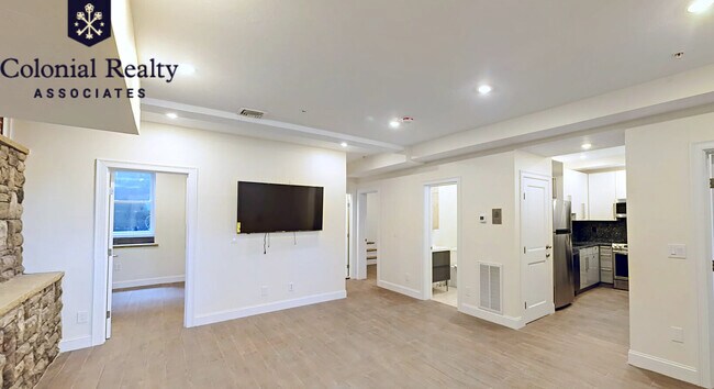 Photo - 1624 Beacon St Unit 1-1616