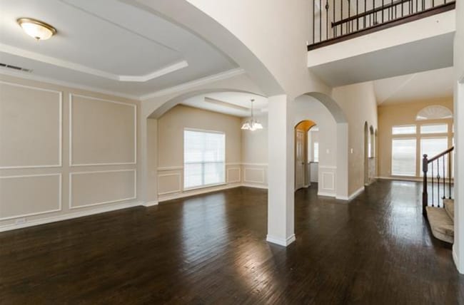 107 Pinedale Dr
