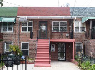 Photo - 9915 Avenue L