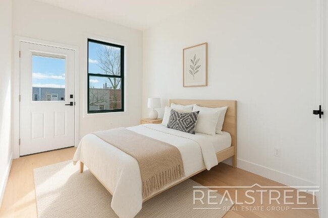 Photo - Brand New 4 Bed, 2 Bath with In-Unit Laund...