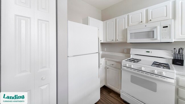 Photo - 50 Canterfield Pkwy W Unit 933
