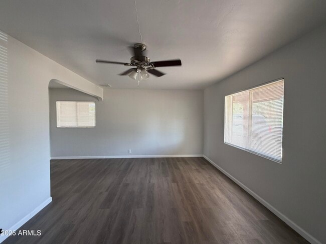 Photo - 2221 E Osborn Rd