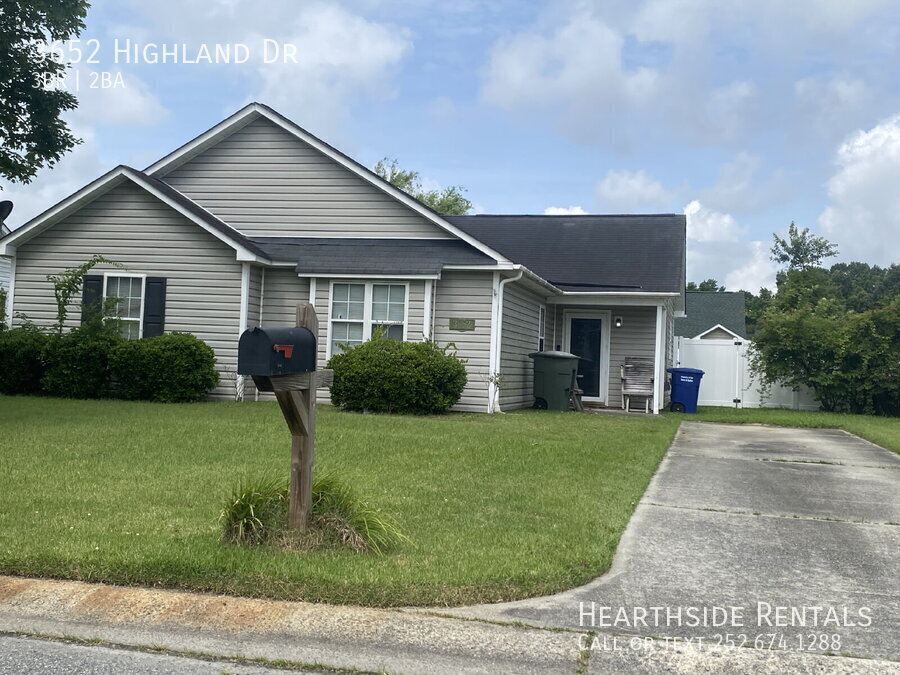 Photo - 3652 Highland Dr-