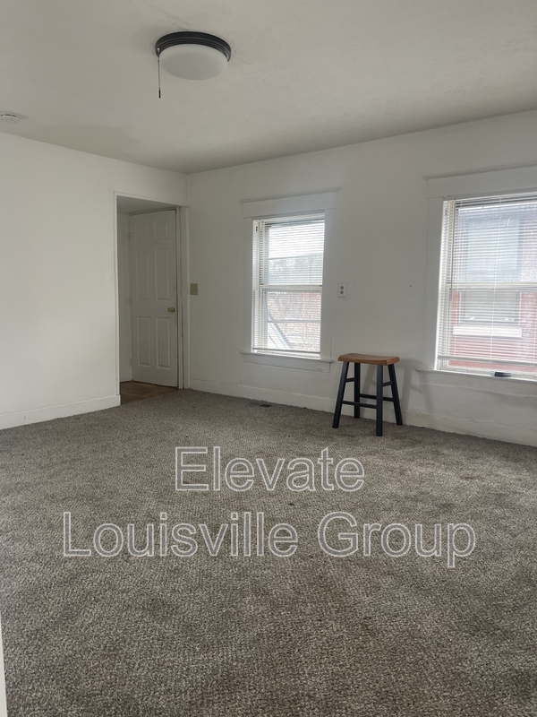 Building Photo - 1123 S Brook St Rental