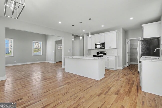 Photo - 3180 Tackett Rd