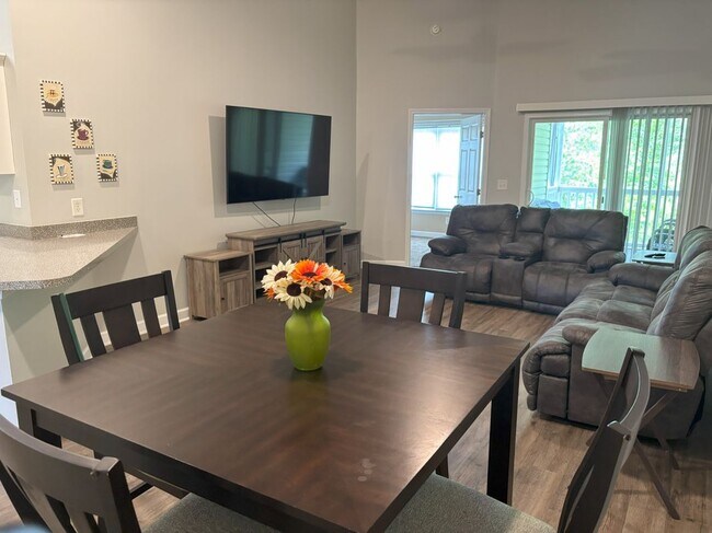 Photo - 106 Westhaven Dr Unit 6F