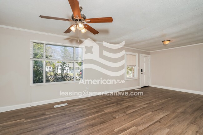 Photo - 1279 Ramona Ave