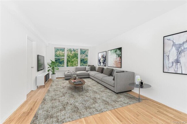 Photo - 595 McLean Ave Unidad 6G