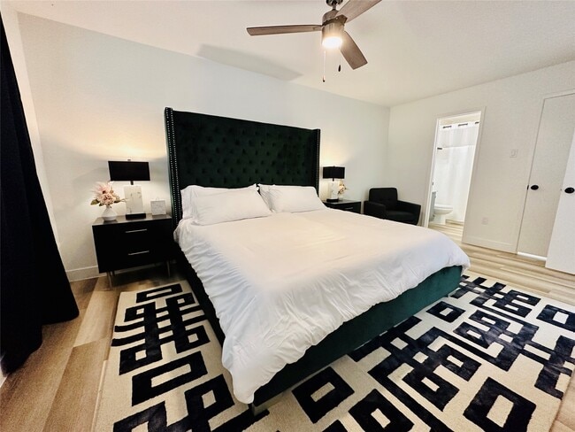 Photo - 1504 Southmore Blvd