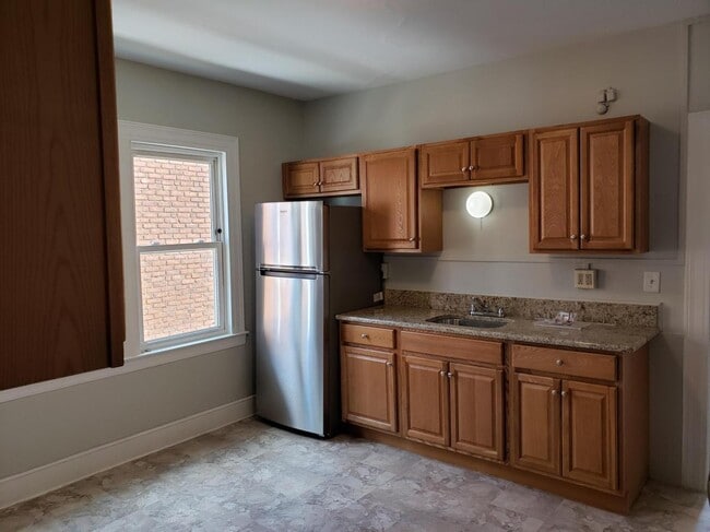 Photo - 274 Park Rd Unit 2e