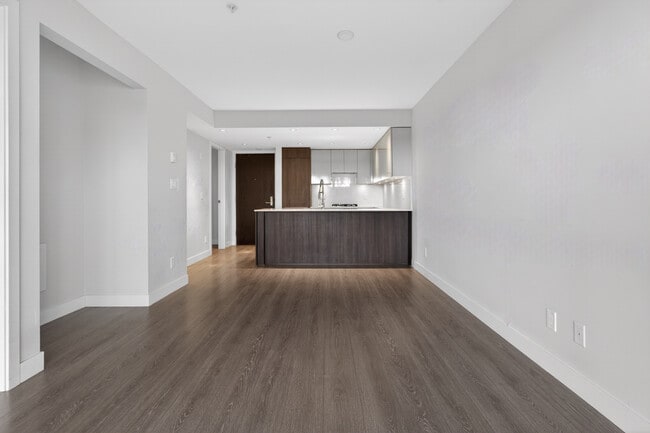 Photo - 1588 Hastings St E Unit 211