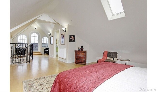 Photo - 1524 14th Ave S