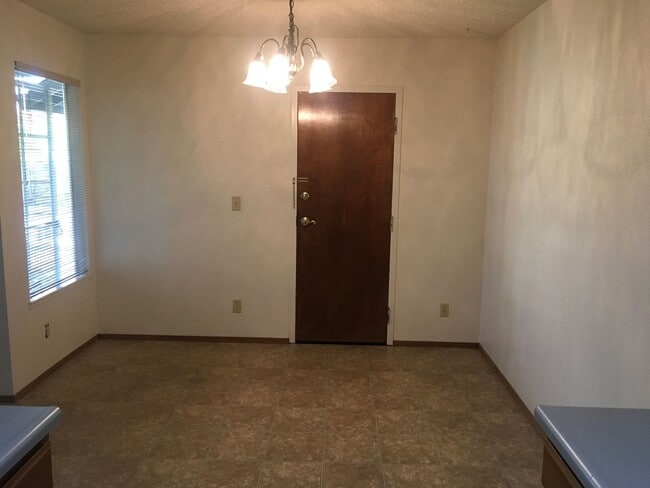 Photo - vall5331 Unit D