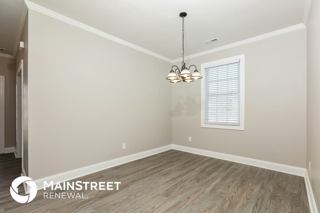 Photo - 401 Cottesbrook Dr