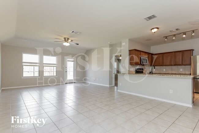 Photo - 3350 Emerson Rd