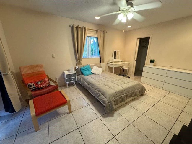 Photo - 1726 NW 82nd Ave