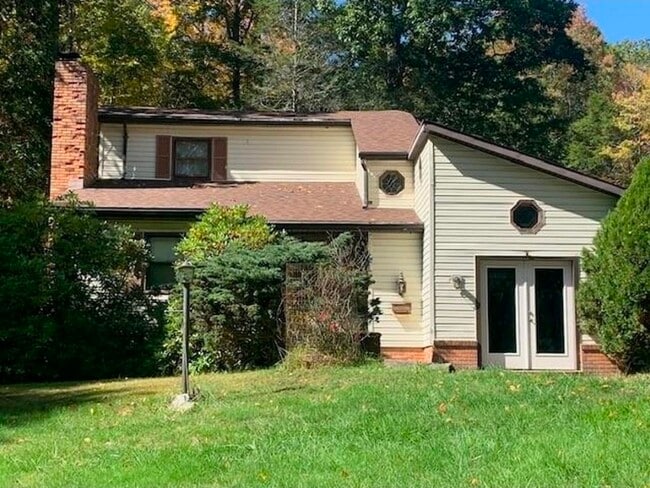 Photo - 3780 Highland Tpke