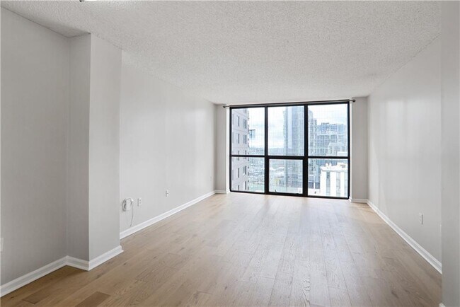 Photo - 1280 W Peachtree St NW Condo Unit 2313