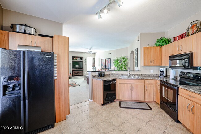 Photo - 14250 W Wigwam Blvd Unidad 1811