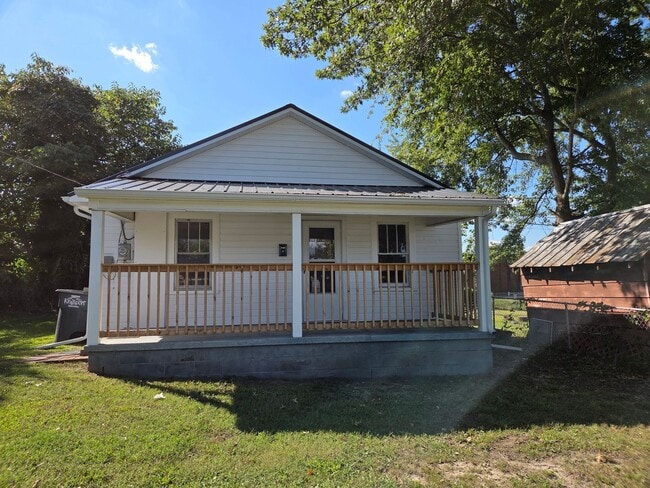 Building Photo - Cute 2 bed 1 bath home for rent.