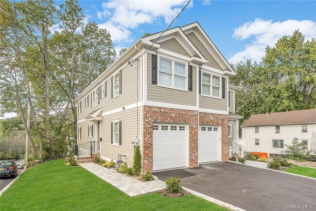 Photo - 233 Lincoln Ave Unidad B