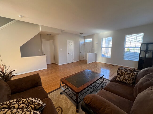 Photo - 14205 Brenham Dr