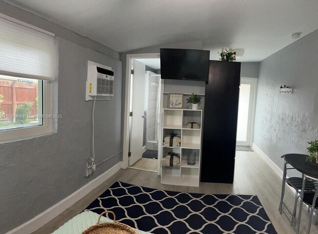Photo - 11541 SW 34th Ln Unidad 0